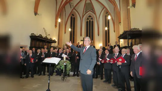 Der Männerchor 1840 und Deo Datus beim letzten Konzert 2019 in der Stadtkirche Grebenstein. (Foto: privat)